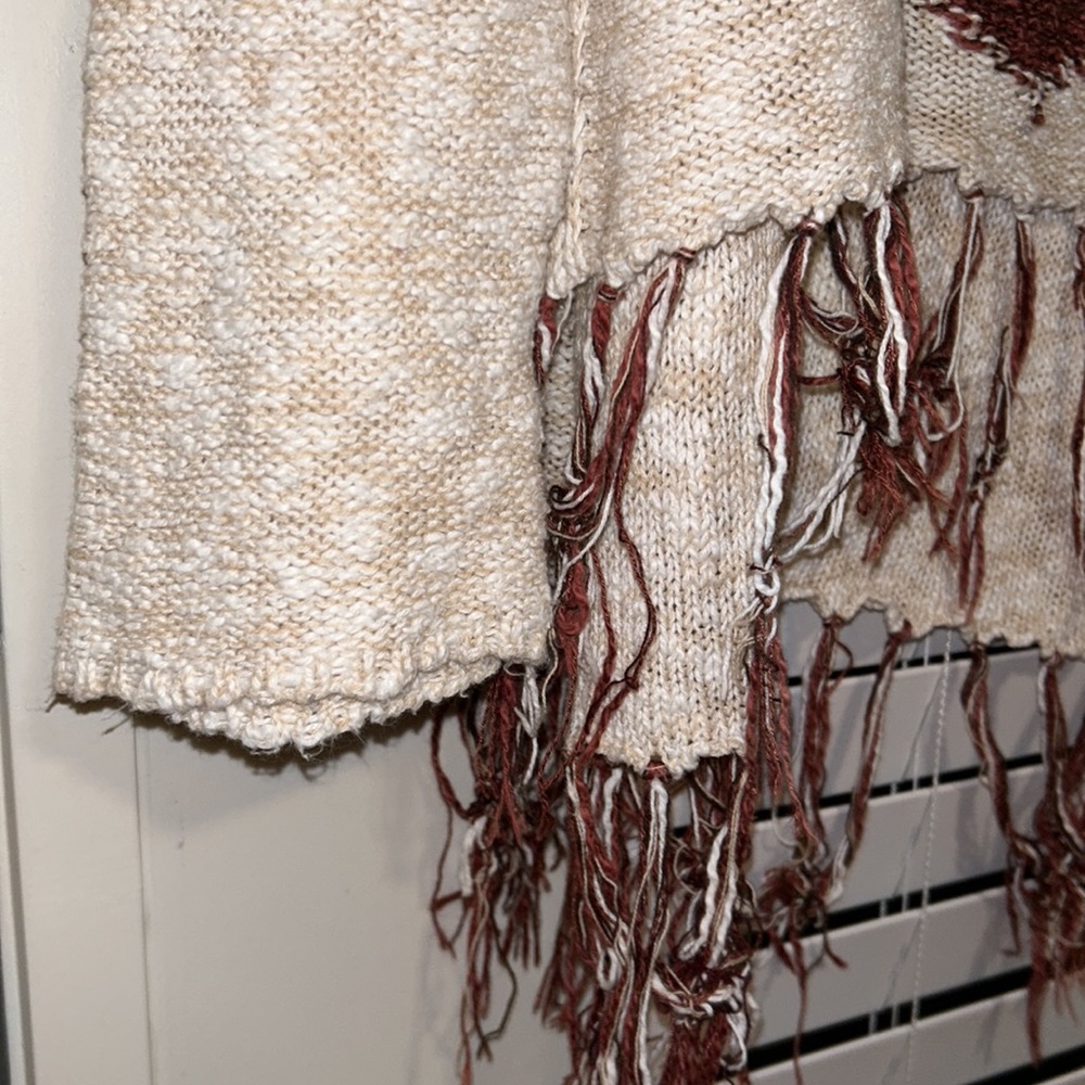Mossimo sweater - Picture 6 of 9